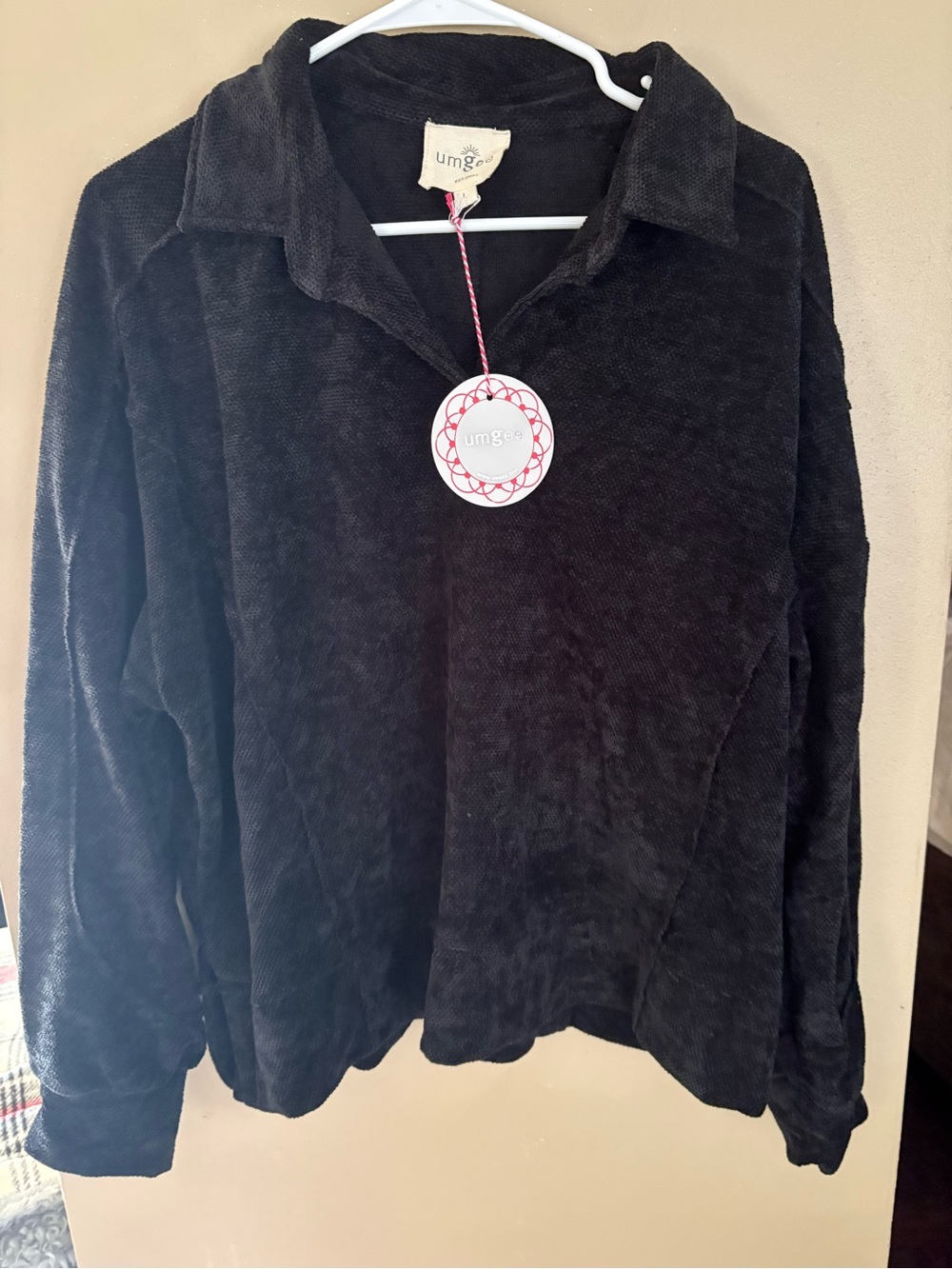 Umgee Black Corduroy-Style Long Sleeve Polo Top